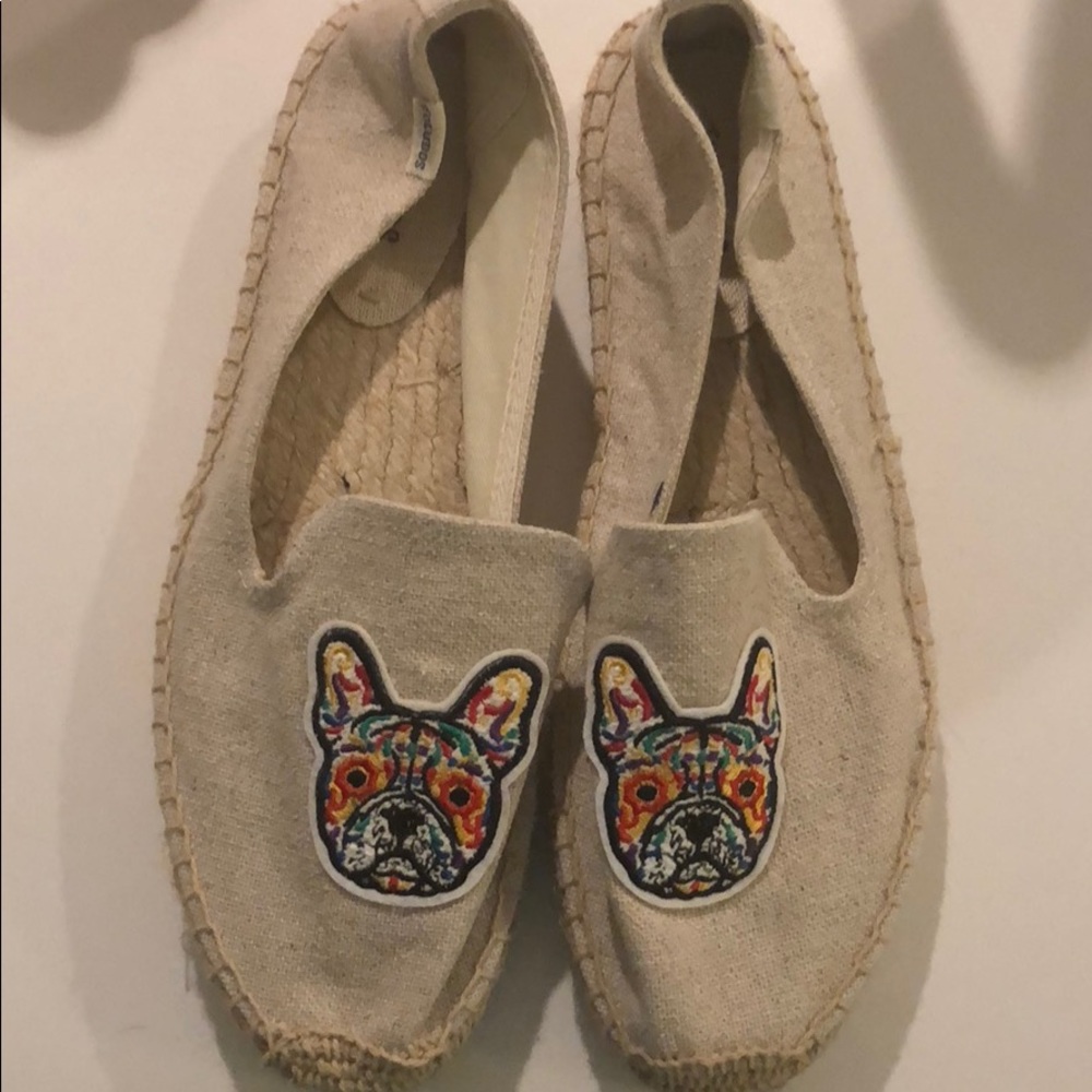 Soludos French Bulldog Smoking Slipper